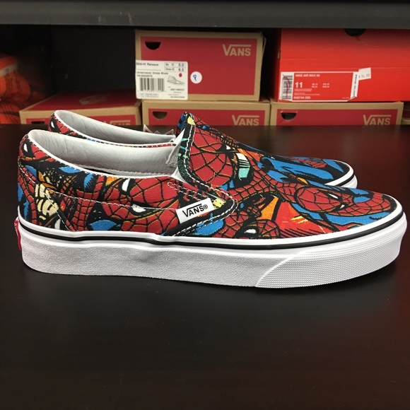 Vans Slip On Marvel Spider Man Black Red Men’s NEW - Picture 3 of 8